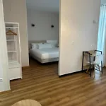 Pilar Plaza Hotell