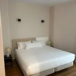 Hotell Pilar Plaza