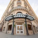 بيلار بلازا فندق