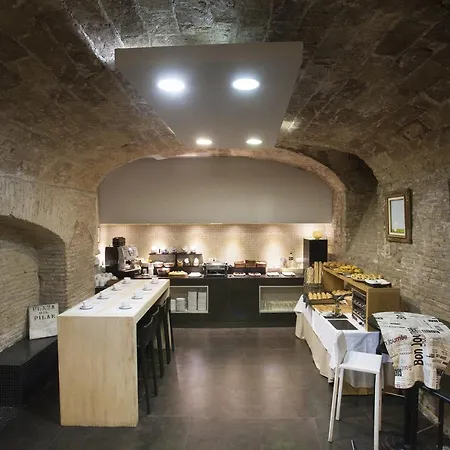 Hotel Pilar Plaza Saragoça
