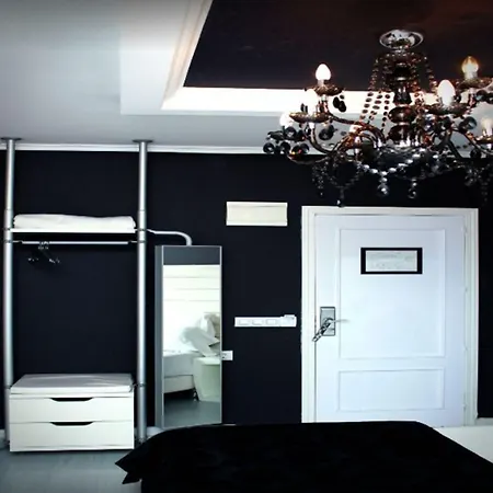 Ξενοδοχείο Pilar Plaza