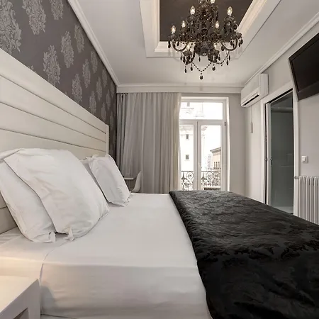 Ξενοδοχείο Pilar Plaza