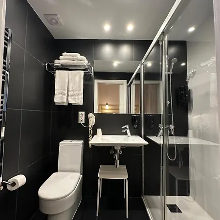 فندق بيلار بلازا 3*