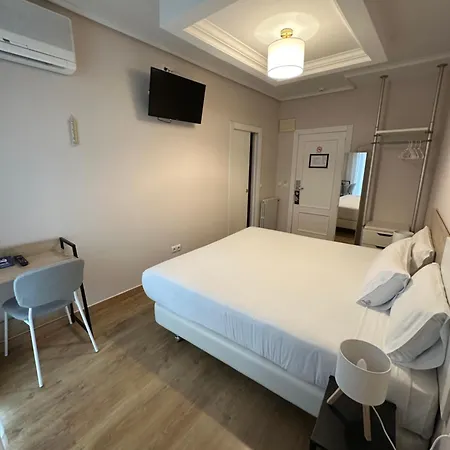 بيلار بلازا 3* سرقسطة