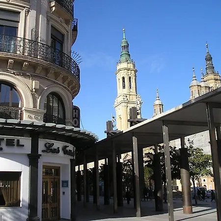 Hotel Pilar Plaza Saragoça