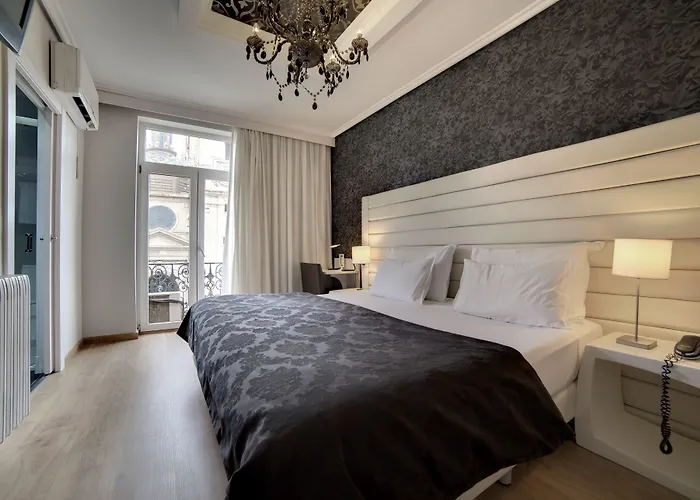 Hotel Pilar Plaza 3*