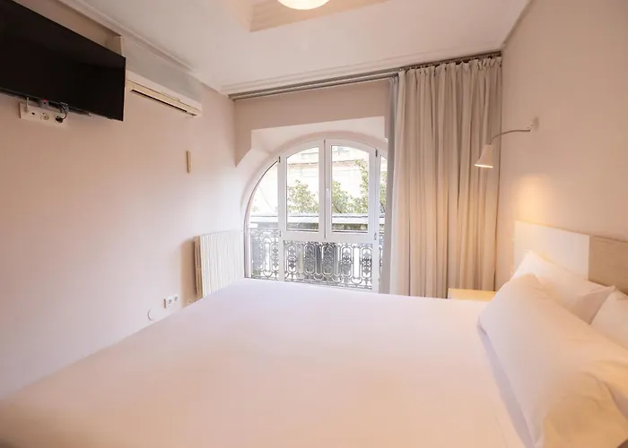 Hotel Pilar Plaza Saragozza